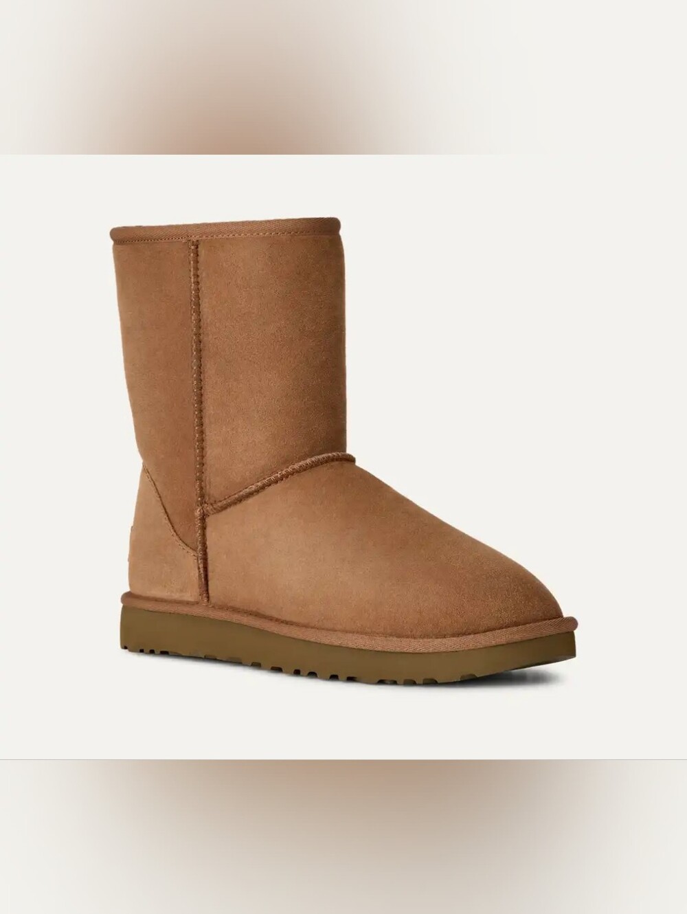 UGG Classic Short II Boots Chestnut Brown Women’s Sz 9 NWOB